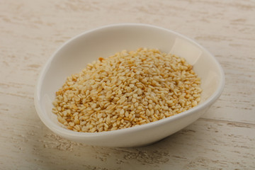 Roasted sesame seeds