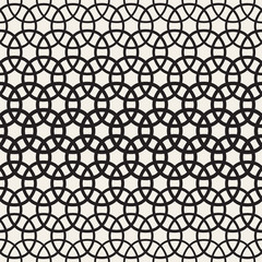 Circle Overlapping Shapes Lattice. Vector Seamless Black and White Pattern.