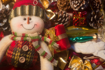 Рождественские игрушки украшения праздник счастье радость люди