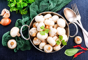 raw mushrooms