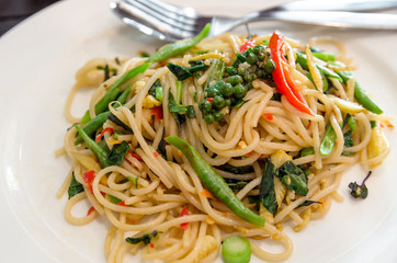 thai style stir-fried spicy spaghetti