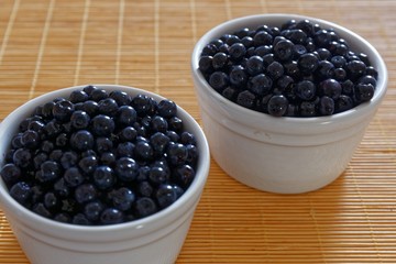 bowl of  blueberries