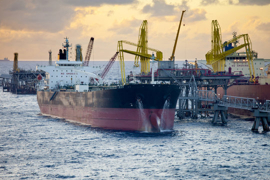 oil tankers unloading in the Caribbean