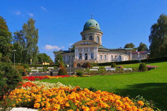 Ladek-Zdroj (Bad Landeck) im Glatzer Land - Ladek-Zdroj, health spa in Klodzko Valley