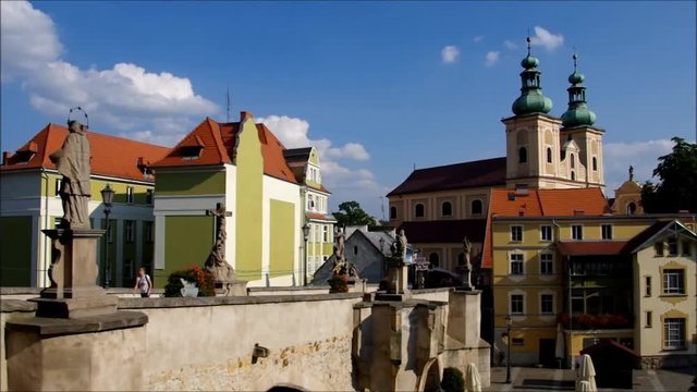 Glatz Bruecktorbruecke vid 02 zeitraff