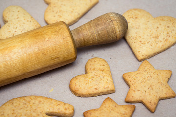 ginger cookies and rolling-pin