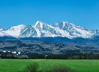 Fototapeta na wymiar High Tatras with Tatranska Strba town