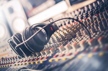 Sound Mastering Mixer