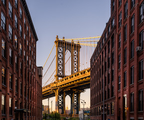 Manhattan Bridge viewed from Brooklyn street