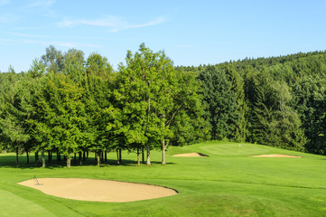 Obraz premium Sommer auf dem Golfplatz