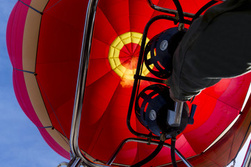 Details of the burners of an aerostatic balloon