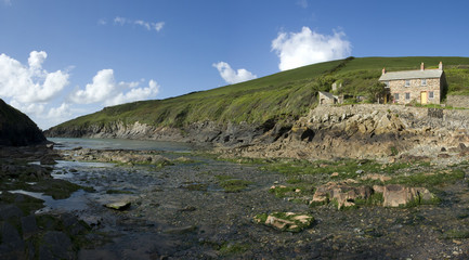port isaac cornwall uk