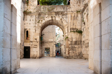 Diocletian palace city - 127190741