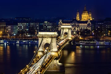 Photo sur Plexiglas Széchenyi lánchíd Chain bridge in budapest