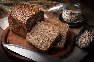 Wholemeal bread with sunflower seeds.