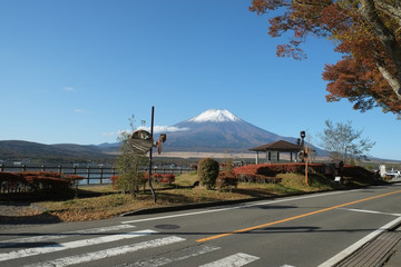 富士山　山中湖　 長池親水公園から撮影