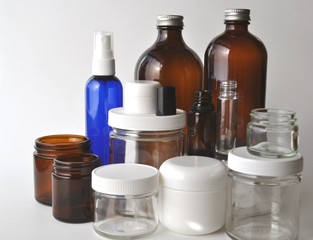 Laboratory, medical and cosmetic jars and bottles