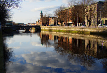 Obraz na płótnie Canvas Dublin waterways