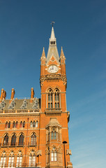 Fototapeta na wymiar The Saint Pancras railway station, London, England.