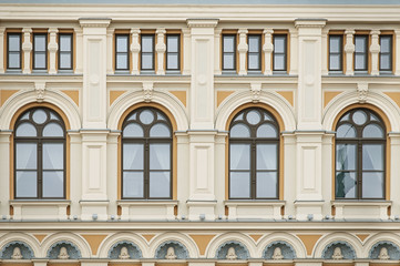 Obraz premium House wall with windows in Riga