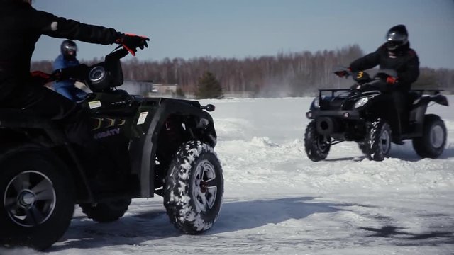 Drift quad on snow