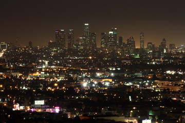 Naklejka premium Wieczór w centrum Los Angeles