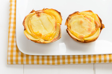 Tortino di patate e pancetta, fuoco selettivo