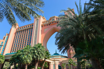 Fototapeta na wymiar View Atlantis Hotel in Dubai, UAE