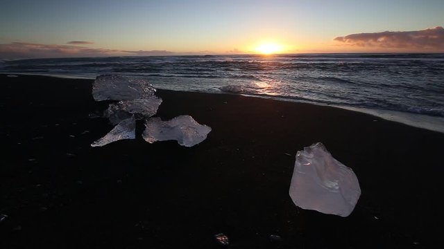 Diamond Beach Jokulsarlon in Iceland