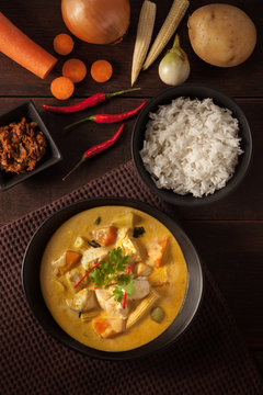 Thai yellow curry