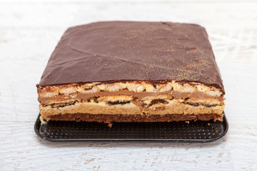 Vanilla and chocolate cake.