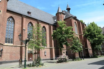 Fototapeta na wymiar Saint Lambertus Roman Catholic church in Düsseldorf, Germany