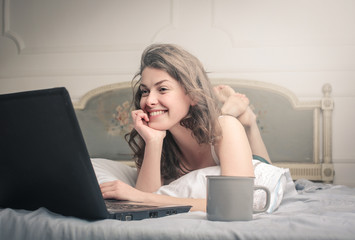 Fototapeta premium Relaxing in the bedroom