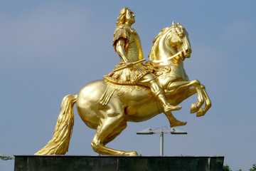 Obraz premium Der Goldene Reiter in Dresden