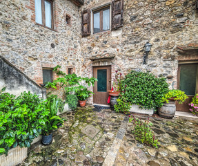 Fototapeta na wymiar rustic corner in Tuscany