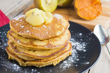 Pancakes of yam and kiwi