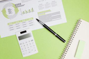 デスクワーク・グリーンバック