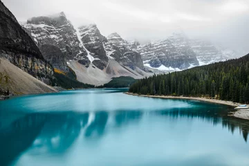 Poster Moraine Lake in Banff National Park © electrochris