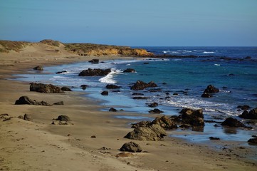 Fototapeta na wymiar The California central coast along the Pacific Coast Highway (Route 1) 