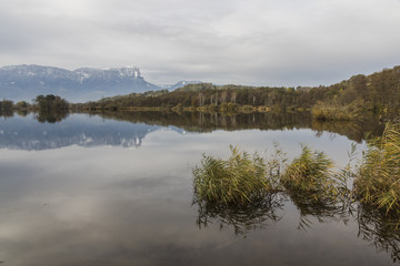 Lac de Sainte Hélène - Savoie.