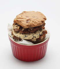 The many cookies inside The red ceramic cup cake