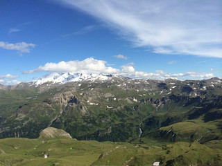 Fototapeta na wymiar Alpi austriache