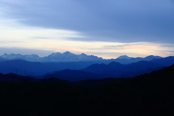 Fototapeta premium 飛騨山脈の日の出