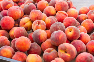 Fototapeta na wymiar Fruit Peach Market