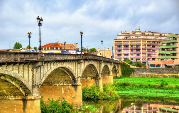 Pont Vieux Bridge Above The Adour River In Dax - France, Landes