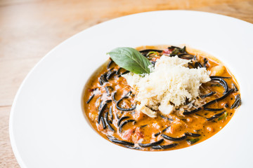 Spicy spaghetti seafood