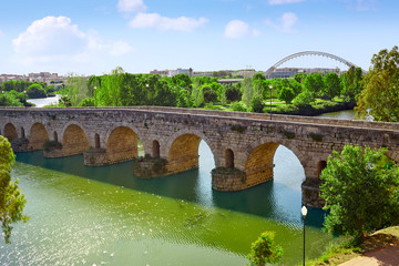 Fototapeta na wymiar Merida in Spain roman bridge over Guadiana