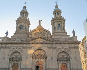 Fototapeta na wymiar Metropolitan Cathedral, Plaza de Armas Main Square, Santiago de Chile.