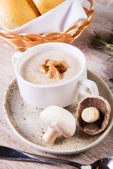 soup cream with chiken