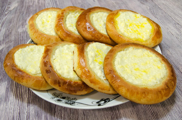 Buns with cheese